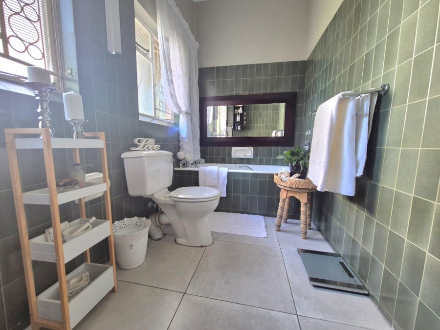 5 Bedroom Property for Sale in Bayswater Free State